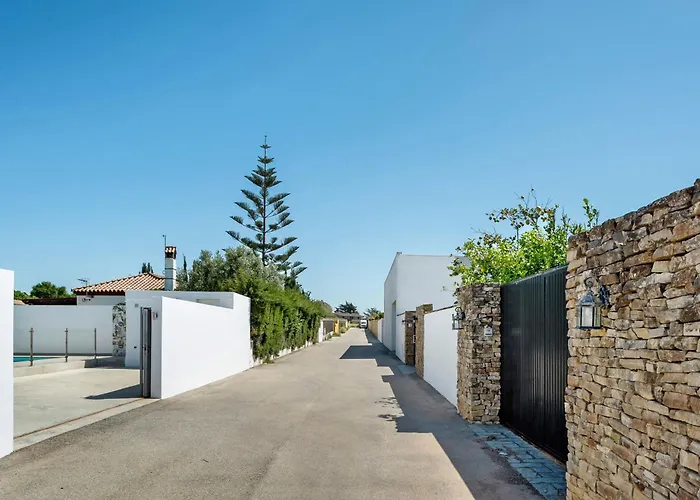 Casa Pepi Solo Familias Kır Evi Cadiz