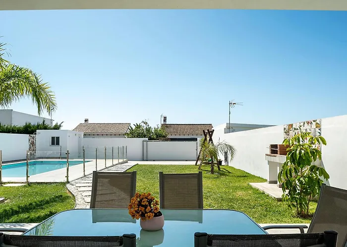 Casa Pepi Solo Familias Kır Evi